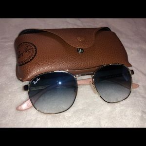 BABY PINK + SILVER RAY BAN! 🌟💗